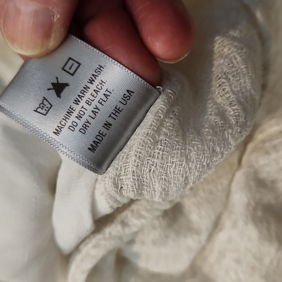 Objects Without Meaning Gauze Romper Size Medium - Picture 12 of 16